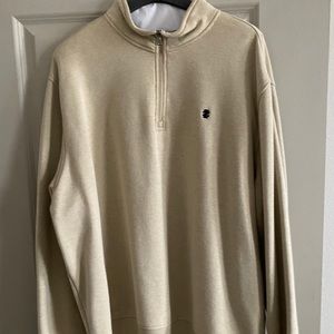 Men’s sweater
